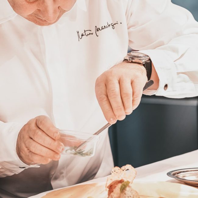 Chef do Restaurante de Estrela Michelin Fifty Seconds Marting Berasategui